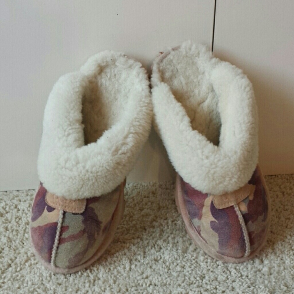 Ugg slippers